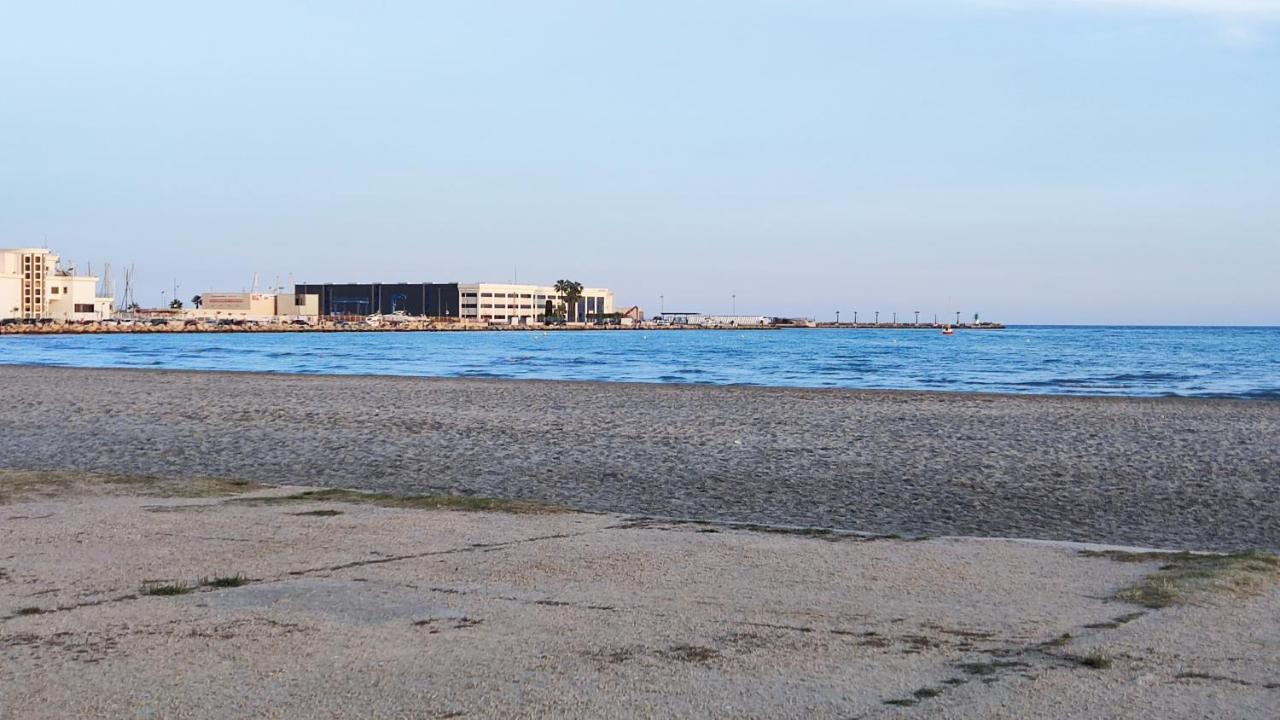 Reddescanso Nautico ซานตาโปลา ภายนอก รูปภาพ